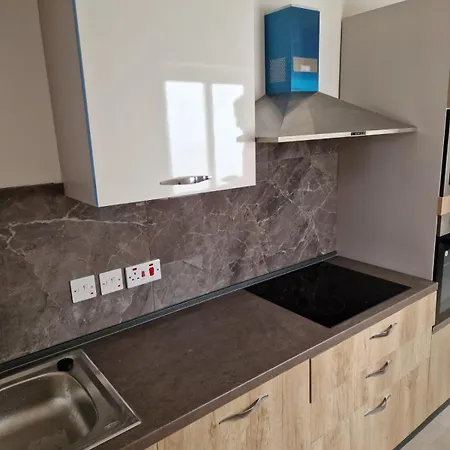 Sky 3 * St. Paul's Bay