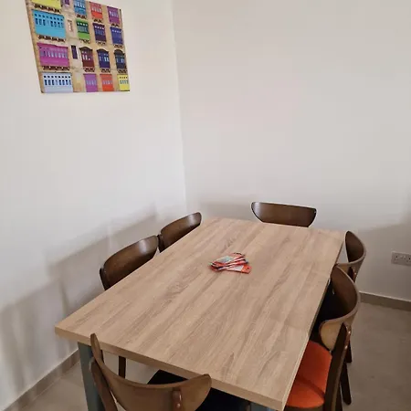 Apartment Sky 3 *