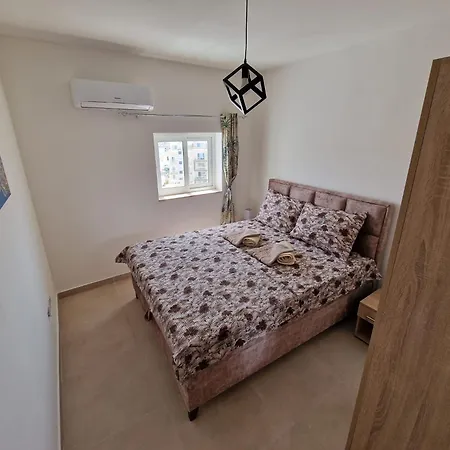 Sky 3 Apartment
