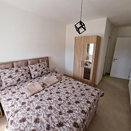 Sky 3 * Σεντ Πόλς Μπέι