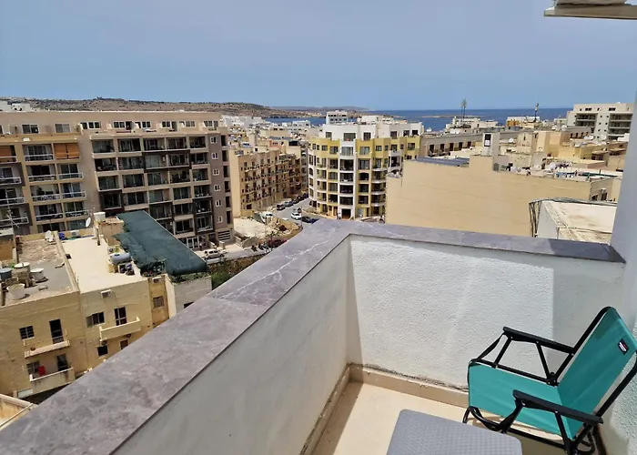 Sky 3 St. Paul's Bay